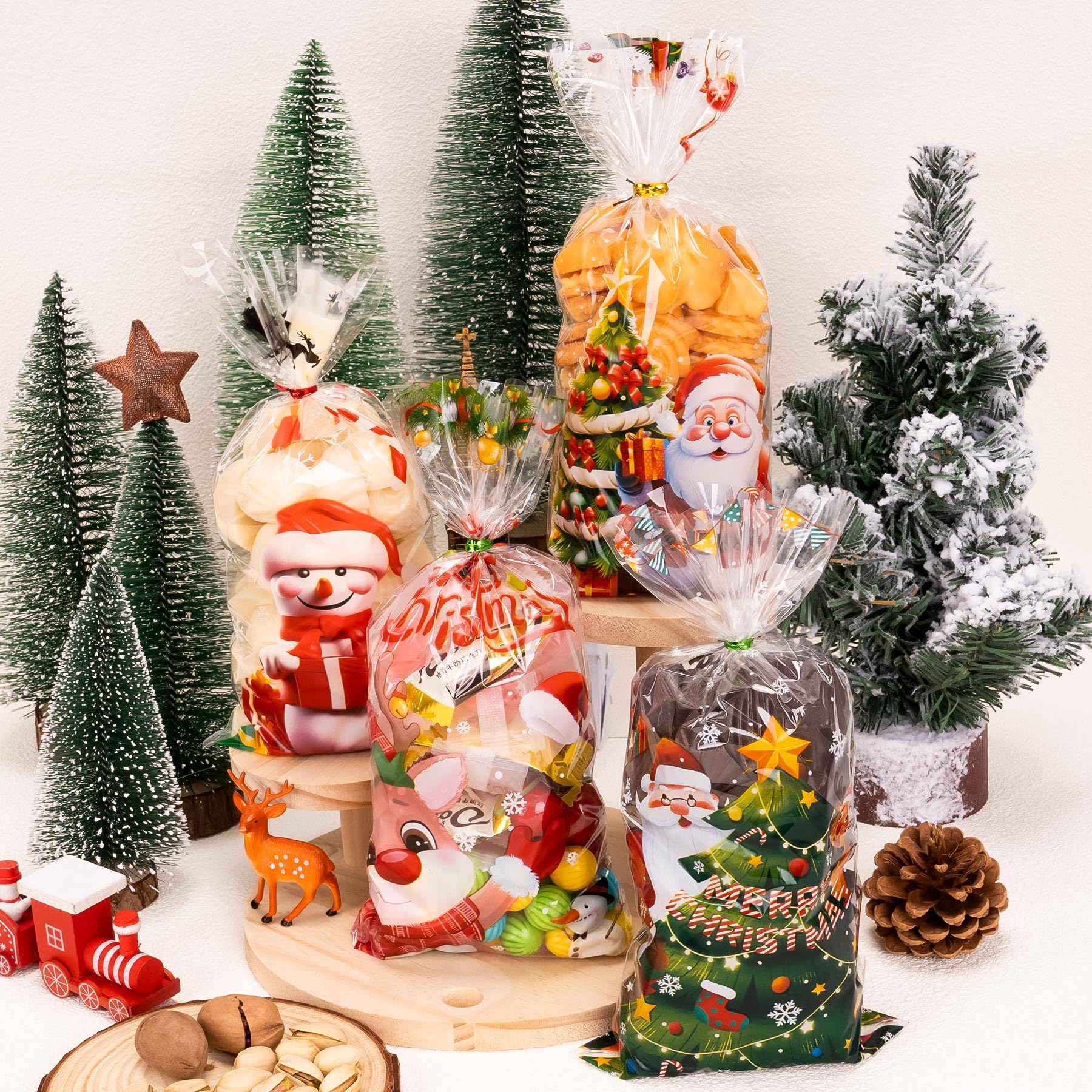 Toptime Christmas Treat Bags, 160PCS Christmas Cellophane Candy Bags with Ties, Clear Christmas Goody Bags with Santa Claus Xmas Tree Snowman Reindeer, Cello Cookie Bags for Holiday Party Favor