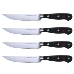 WÜSTHOF Classic Serrated 4-Piece Steak Knife Set