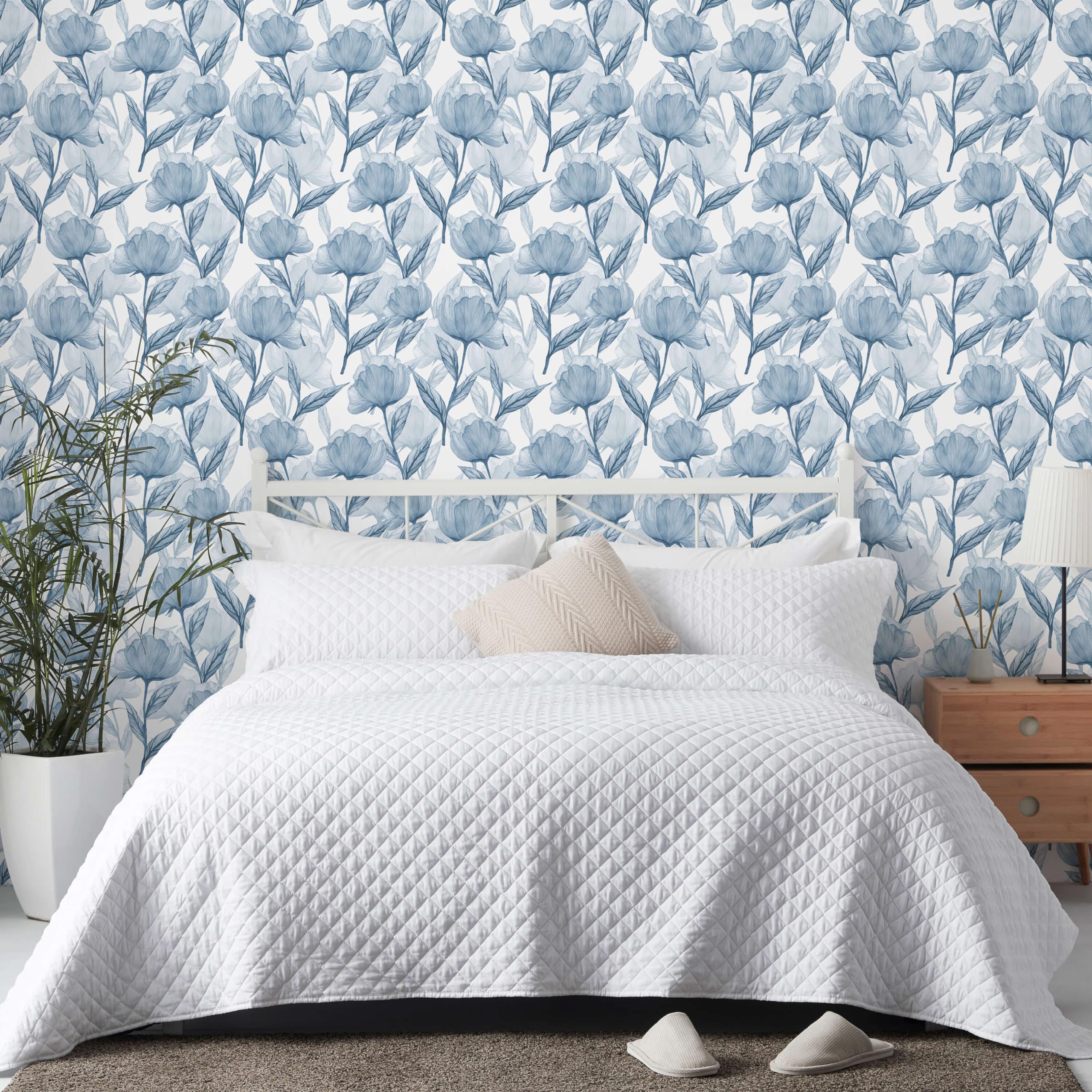 Heroad Brand Boho Floral Peel and Stick Wallpaper Blue and White Flowers Contact Paper for Cabinets Waterproof Contact Paper Removable Self Adhesive Drawer Liner Decoration Paper for Walls 17.3"x78.7"