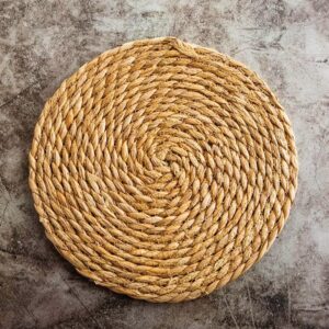 Round Woven Placemats Set of 4, 12" Boho Rattan Placemats Natural Hand-Woven Water Hyacinth Placemats, Farmhouse Weave Place Mats, Rustic Braided Wicker Table Mats for Dining Table,Home,Wedding