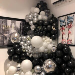 FHEKFNG Black and Silver Balloons, 132pcs 5 10 12 18 Inch Black White Silver Balloons Garland Arch Kit for Birthday, Wedding, Graduation, Bridal Shower, Anniversary Party Decorations