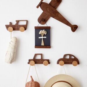 Vinoil Kids Coat Hooks Wall Mount, Walnut Car-Shaped Coat Rack Heavy Duty for Bathrooms,Kids’ Room,Door,Nursery,Entryway, 4 Pack Wood Wall Hooks for Hanging Hats,Backpacks,Towels,Keys&Clothes