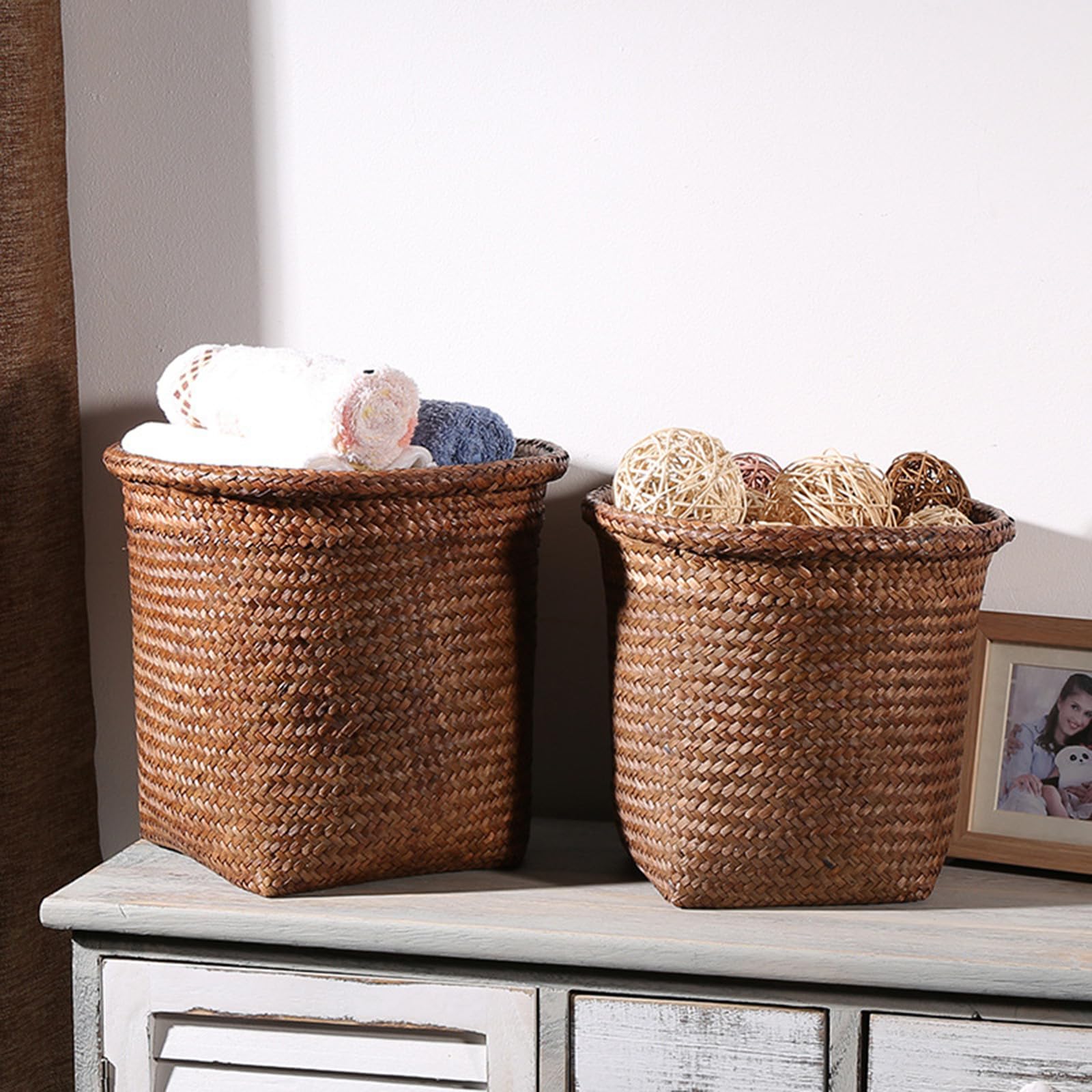 Generic Rattan Trash Basket Can,Woven Waste Storage Basket,Handmade Wicker Waste Basket Storage,Round Rattan Basket,Small Office Rubbish Cans for Bedroom Bathroom Kitchen Office Table