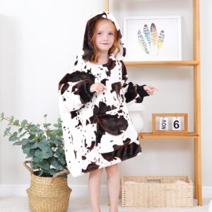 KIVEE Cute Wearable Blanket Hoodie Kids Toddlers Cow Print Sweatshirt Blanket with Giant Pocket Warm Cozy Cow Hooded Blanket 2-6 Year Old Girl Boy Birthday Cow Gifts