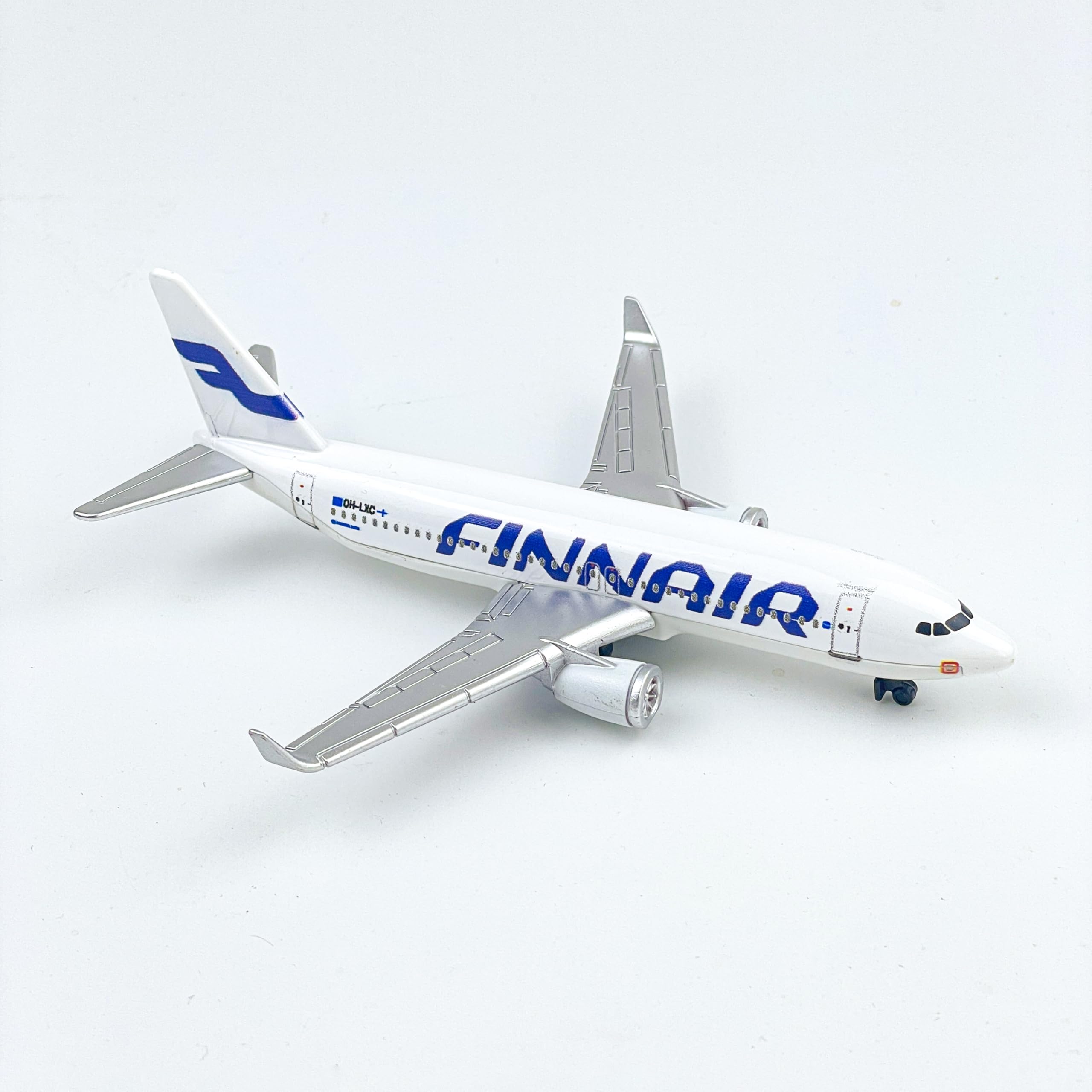 WngAur Finnair Airplane Model, Die-cast Metal Planes Aircraft Suitable for Collection and Display