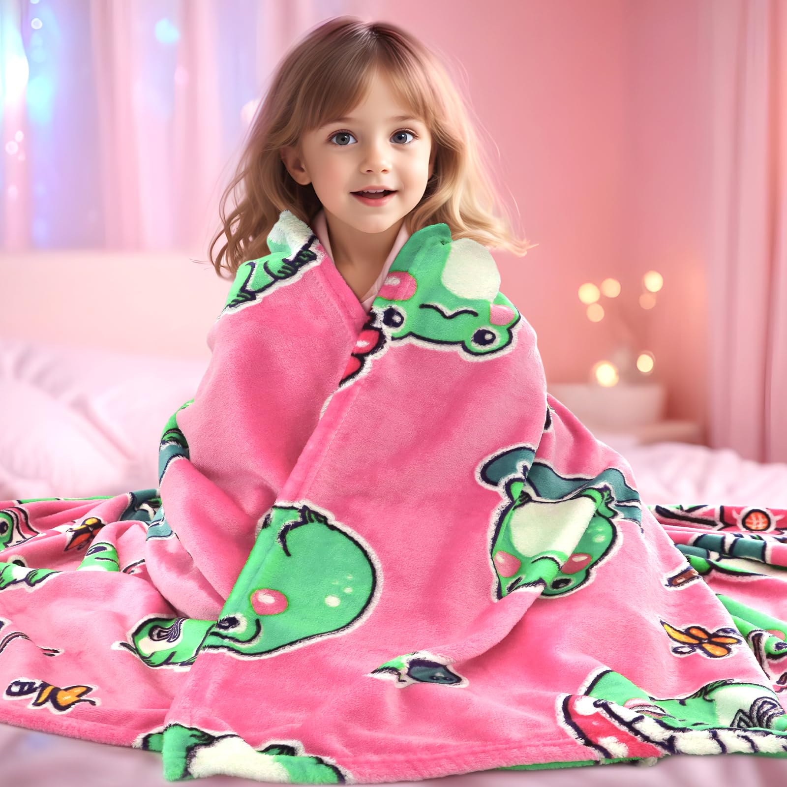 HWING Glow in The Dark Frog Blanket Cute Frog Gifts for Girls Women Frog Stuff Frog Decor for Bedroom Mushroom Frog Throw Blanket