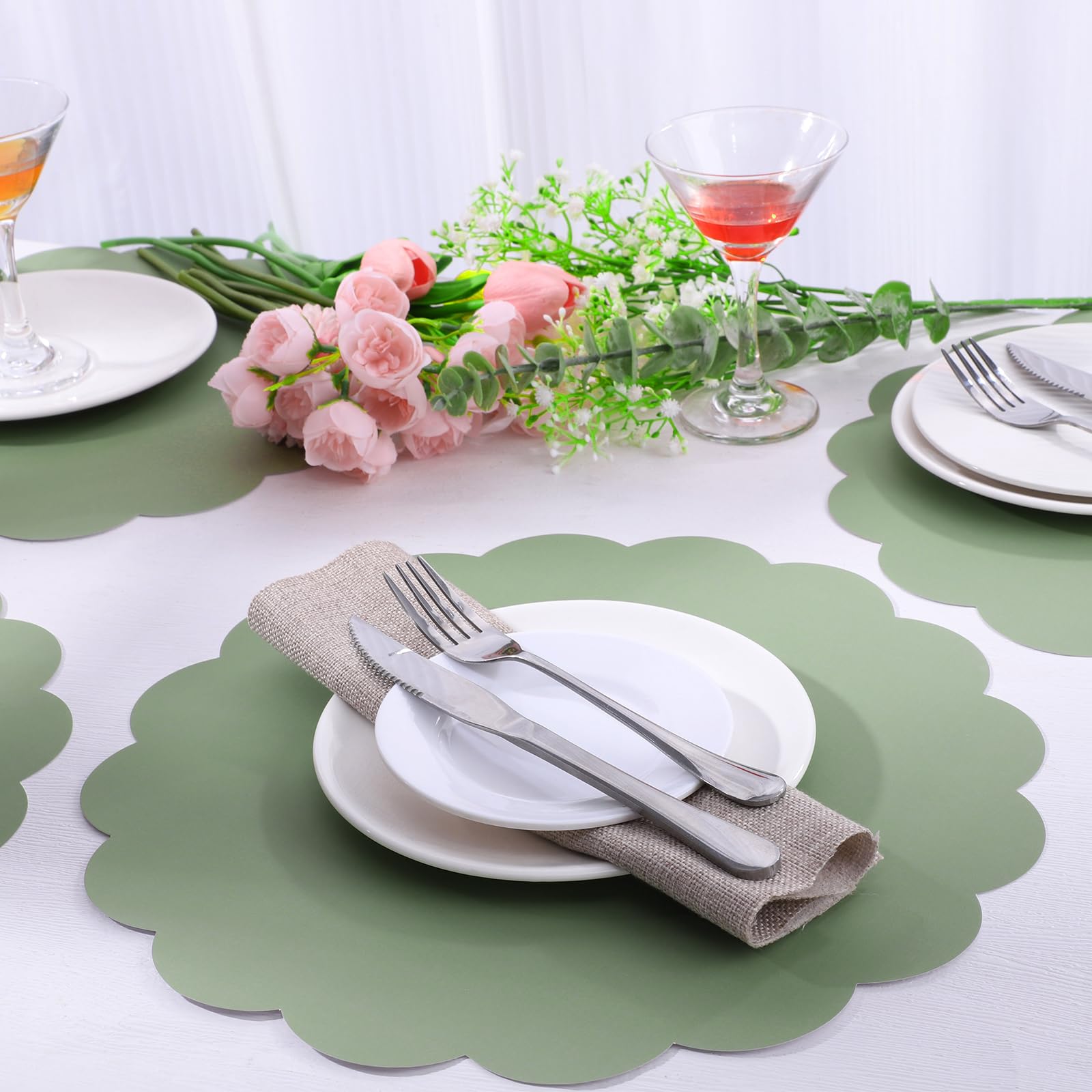 60 Pcs Sage Green Paper Placemats, 13.5 Inch Scalloped Disposable Placemats Round Table Placemats Decorative Paper for Birthday Wedding Banquet Party