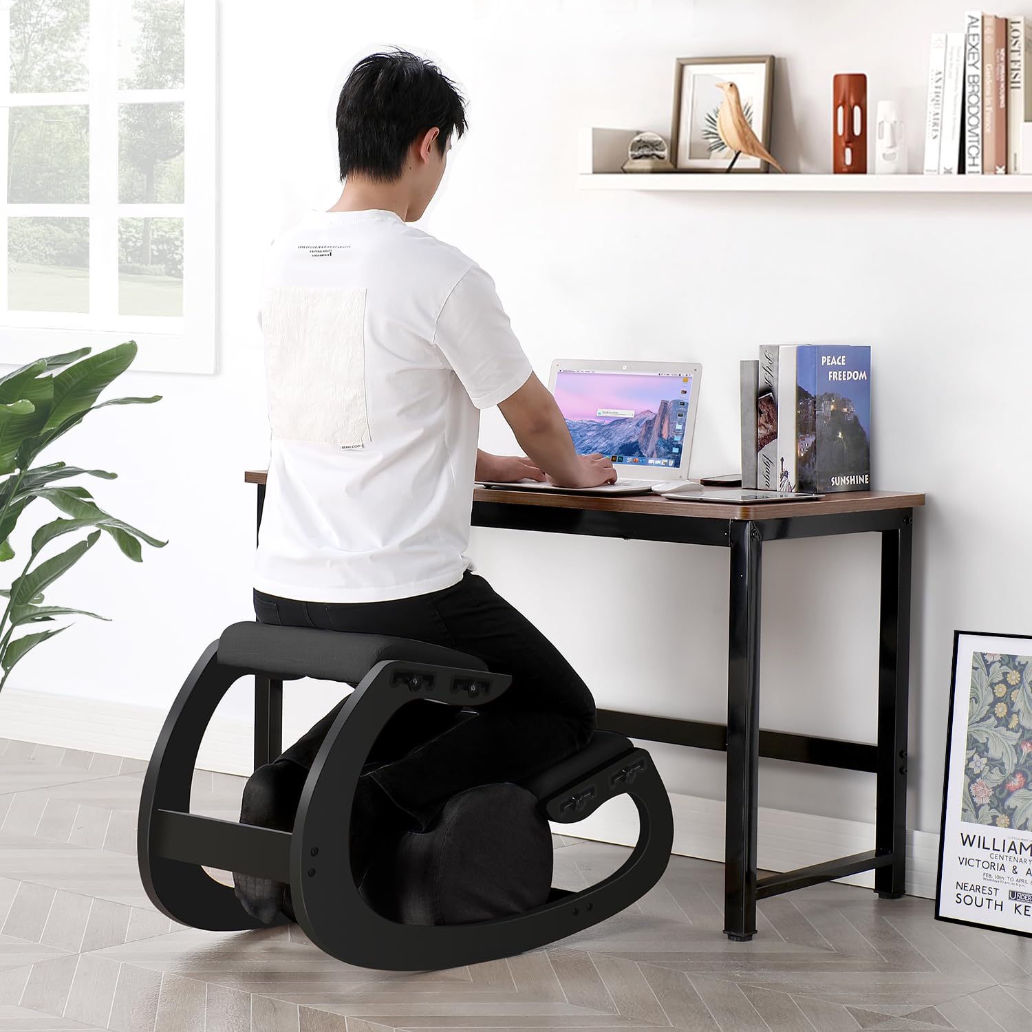 Adjustable Kneeling Chair, Wooden Ergonomic Chair Knee Chair Posture Chair - Improve Your Posture with an Angled Seat for Home,Office (Cylindrical Black)