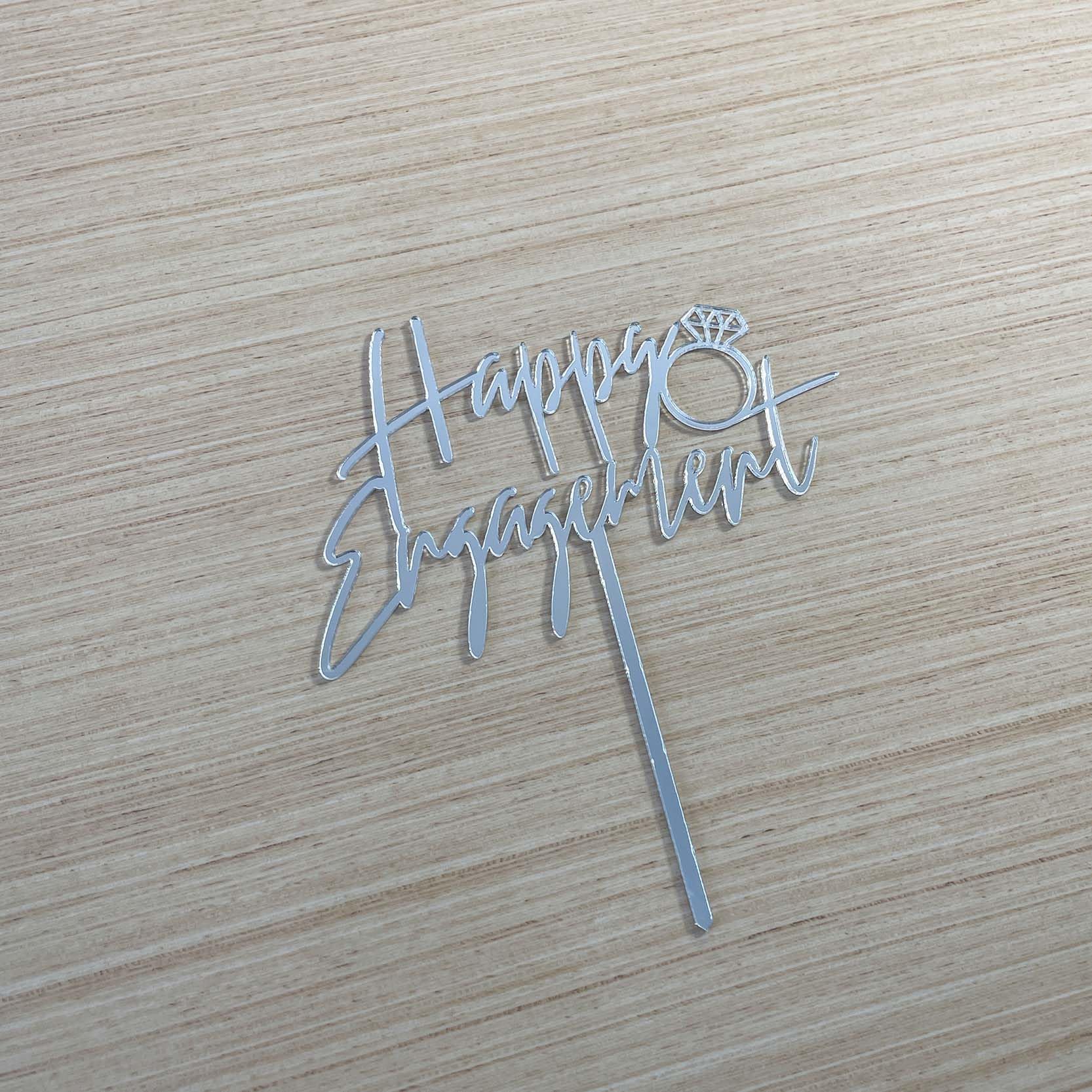 NSHYXXSPY Happy Engagement Cake Topper, Mirror Silver Just Engaged Cake Topper, Bridal Engagement, We're Engaged Wedding Decoration for Wedding Party Cake Decorations Supplies