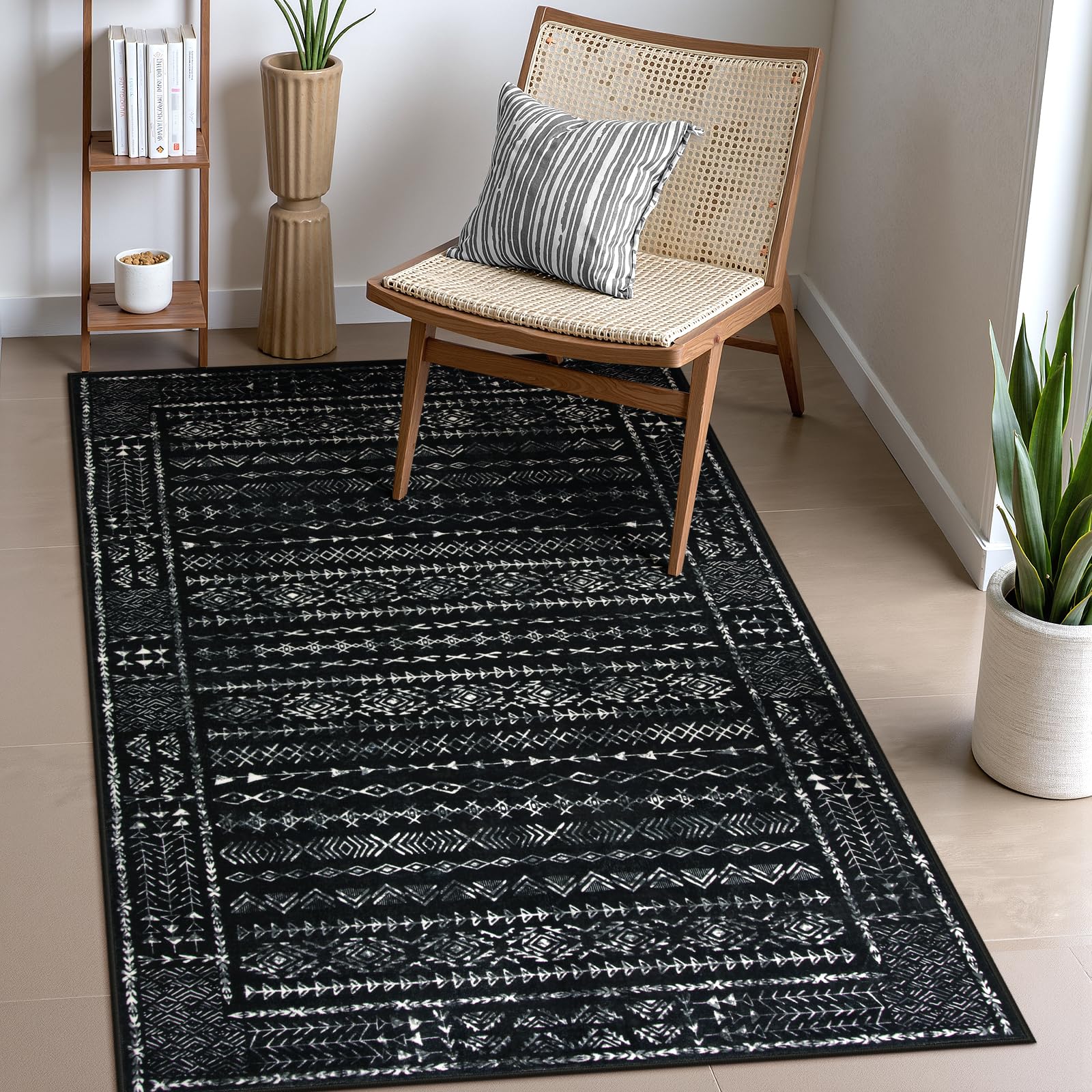 Zealude Boho Washable 3x5 Area Rugs for Kitchen Floor, Black and White Rug Modern Indoor Mats for Entryway Non Slip, Moroccan Geometric Carpet for Entrance Bathroom Living Laundry Room (3 x 5,Black)