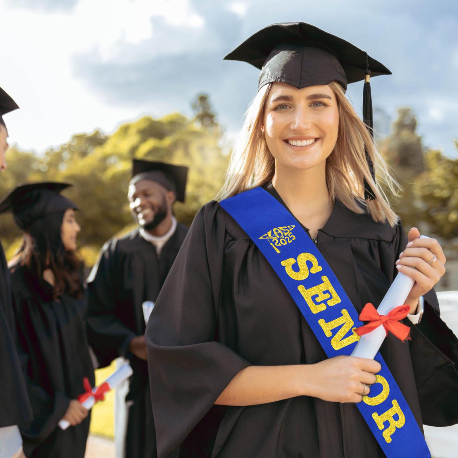 Class of 2025 Senior Sash, Royal Blue Satin Finally Graduated Sash with Gold Printing Letters Cheerleader Senior Sash for Class of 2025 Graduation Party Celebrations Supplies(Royal Blue+Gold)