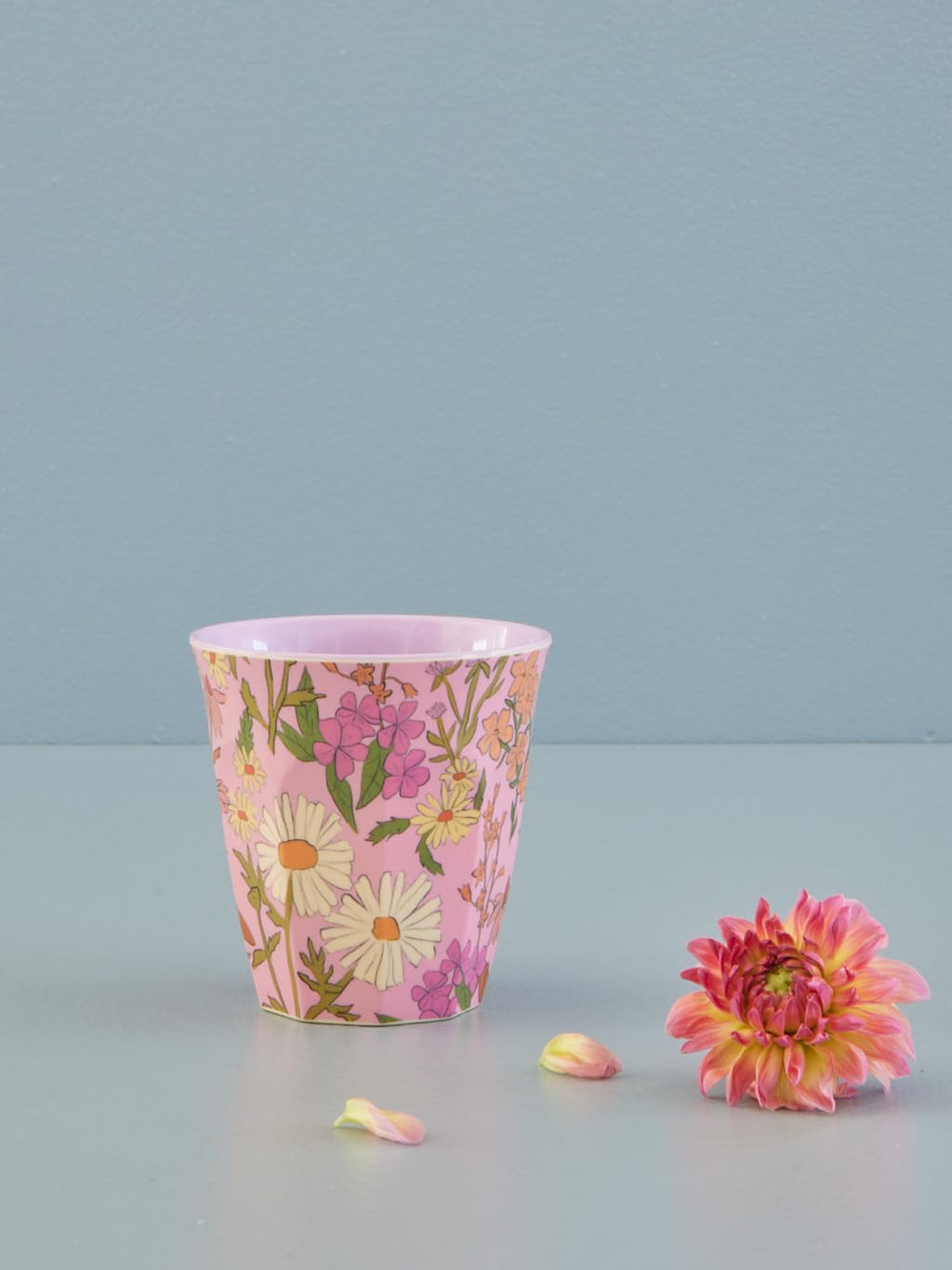 RICE BY RICE Melamine Medium Cup - Soft Pink - Daisy Dearest Print - 8.4oz