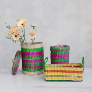 Creative Co-Op Hand-Woven Seagrass Basket with Stripes, Multicolor