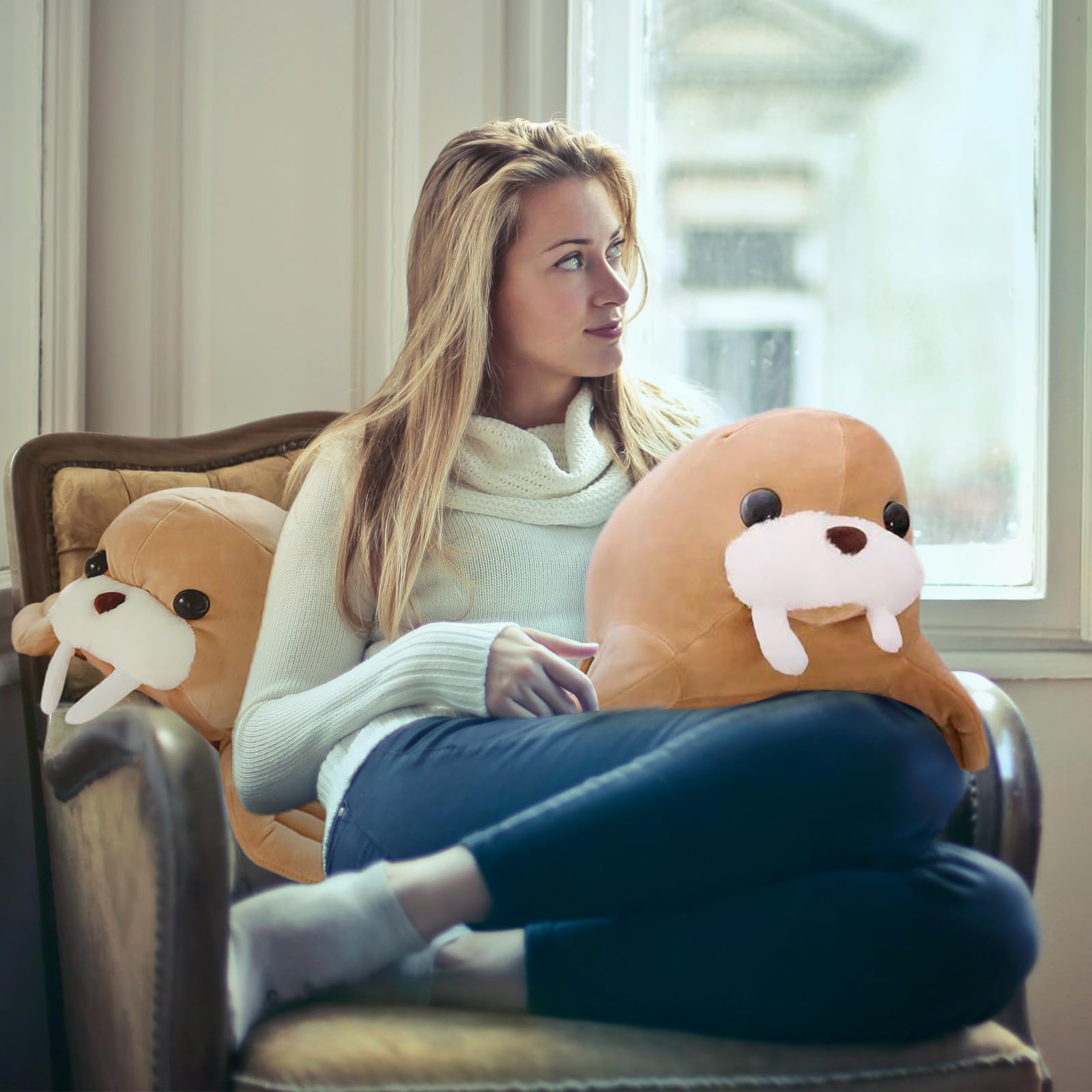 EJK Soft Brown Walrus Plush Toy, Walrus Plush Animal Pillow, Walrus Plush Pillow, Plush Doll, Birthday, Christmas, Children's Gift, Room Decoration (45CM=17.7IN)