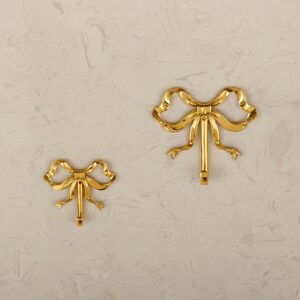 TIMCHESS 2Pcs 3.75 x 3.94 inches Gold Bow Hooks for Wall, Brass Bow Hooks Door Hanger, Decorative Towel Hooks Coat Hat Hooks, Bow Wall Decor for Bathroom Kitchen Living Room