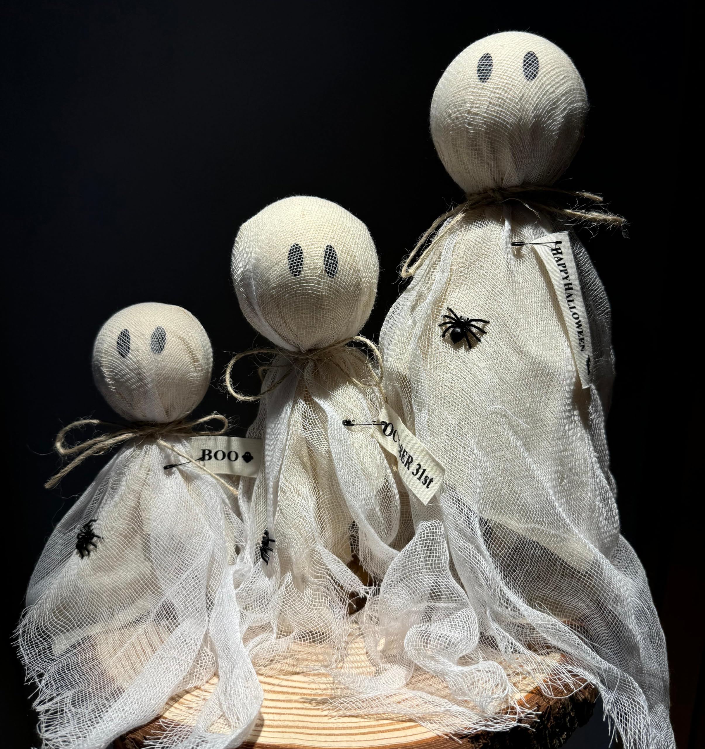 Seslust Set of 3 Primitive Halloween Ghosts on Wooden Stand - Spooky Table Centerpieces and Shelf Sitters for Indoor Halloween Decor