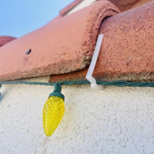 Christmas Light Clip for Clay Tile Roof Version 2.0