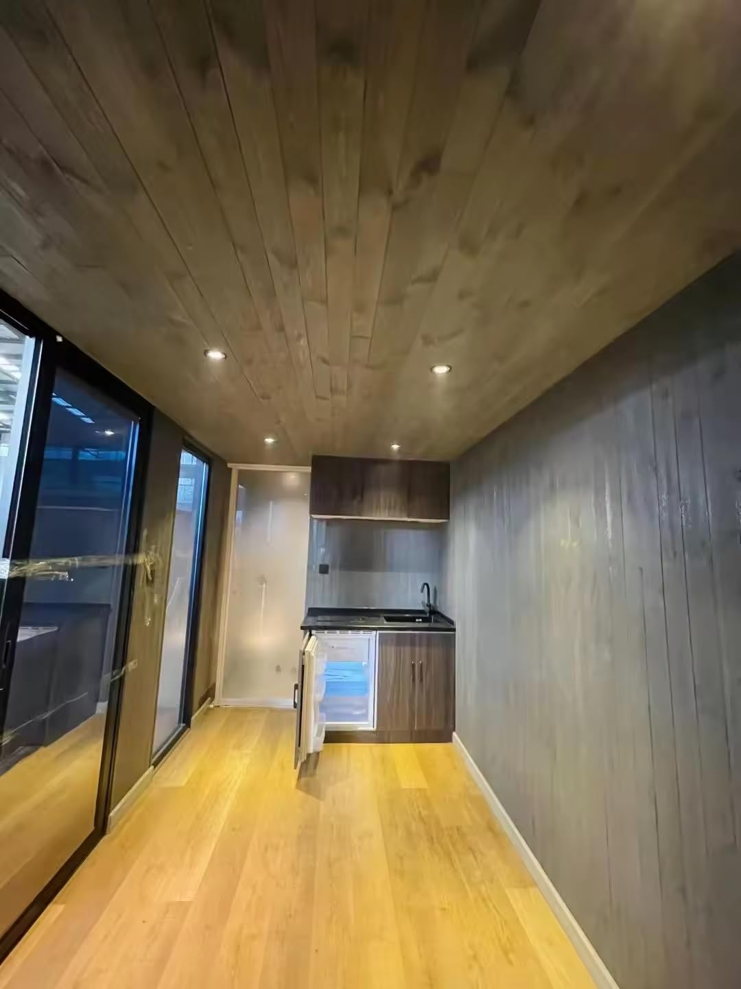 Mobile Container House Glass Windows Oak Wood Hotel Sleep Villa Bnb Studio Pad Rent Door Custom Holiday Cabin Office Garden Air Remote Furnished Home