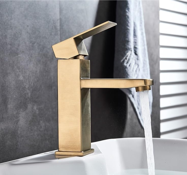 Hot and cold water mixer tap single handle mixing bathroom fixture(Gold)