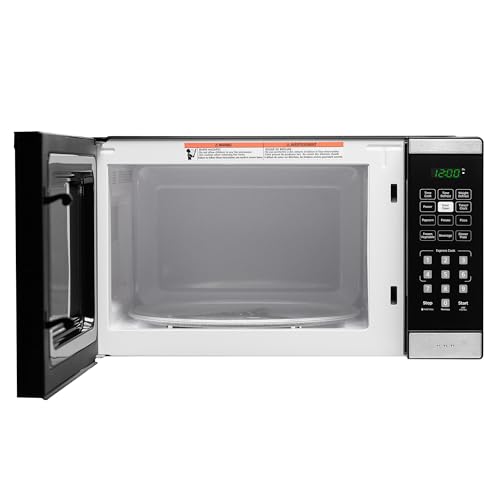 Danby DBMW0925BBS 0.9 cu. ft Countertop Microwave, Black and Stainless Steel