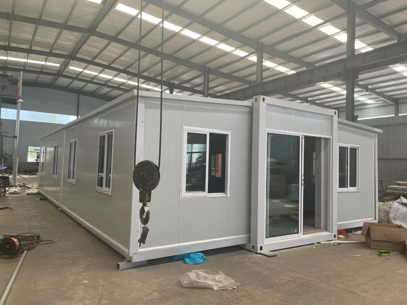 20ft/40ft Modular Cheap Convenient Folding Expandable House 3 Bedrooms and Living Room