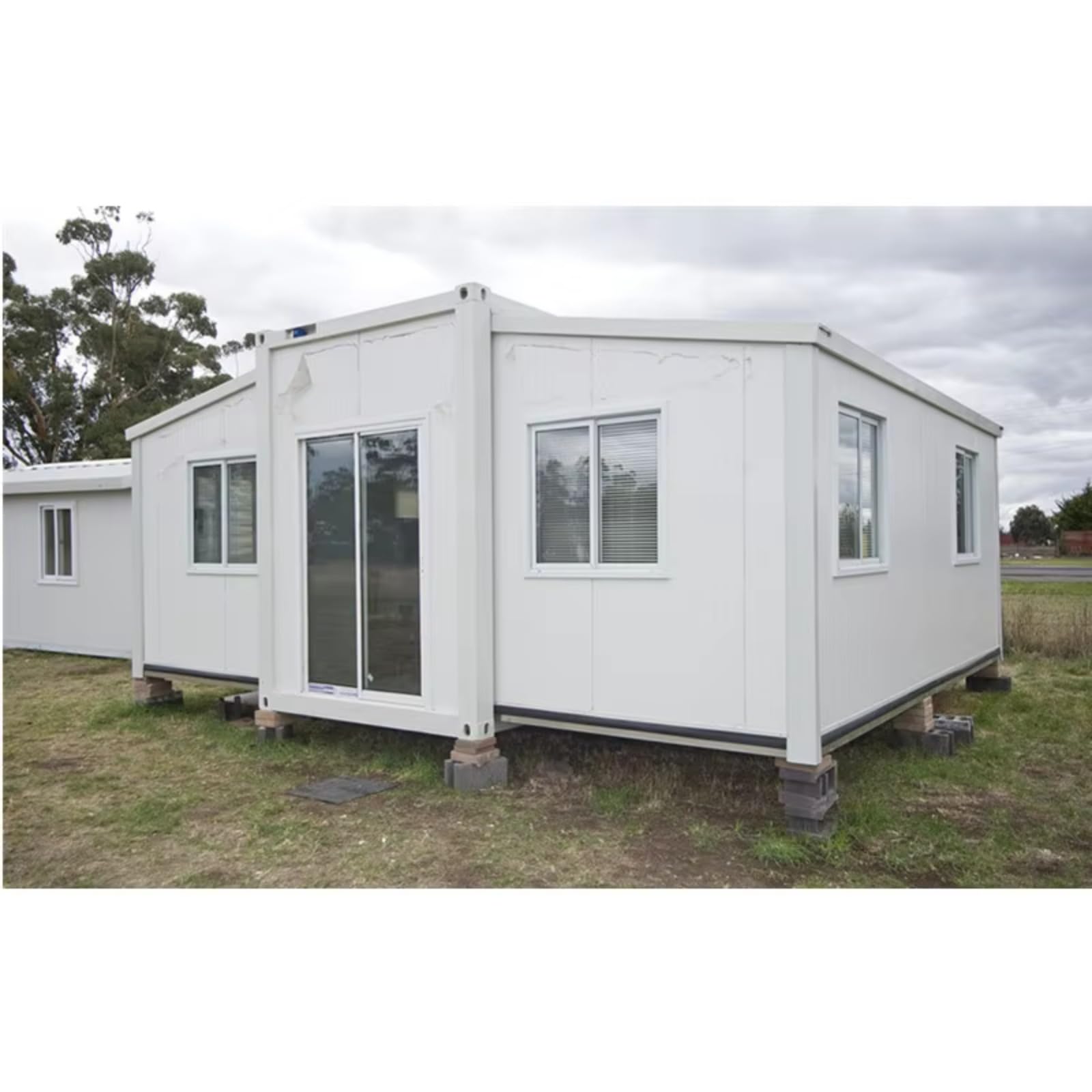 Extendable Cabin Fire Container Modern Duplex Design Butterfly Building Prefab House