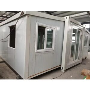 Foldable Extendable Poland Home Log 1500 SFT Triangle Roof Cargo Container Design Prefab for USA Mobile House