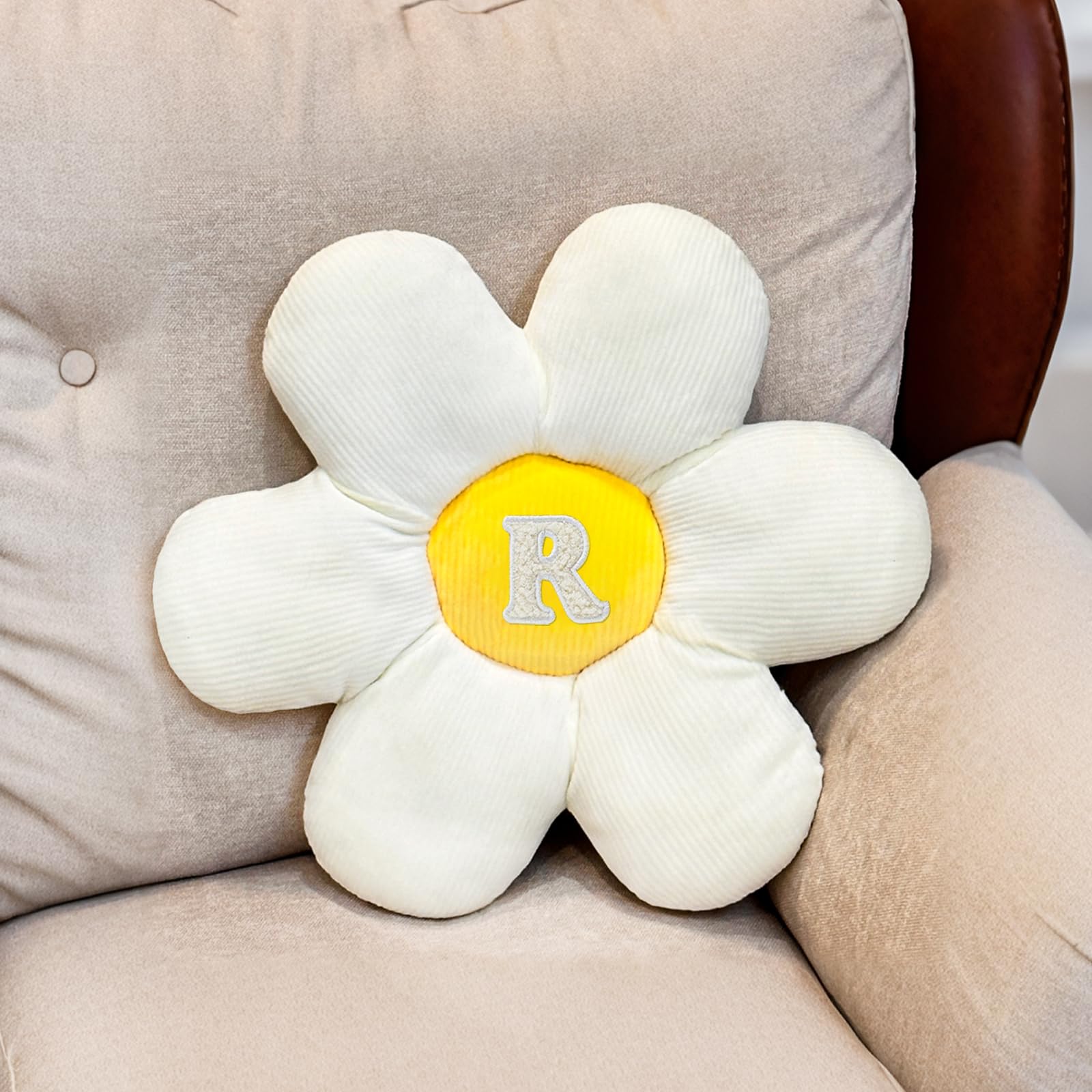 gjulrfu Letter Flower Pillow, 15in Daisy Pillow Flower Shaped Throw Pillow, Cute Daisy Flower Pillow Flower Seating Cushions for Adults Kids Home Bedroom Sofa Chair Couch Decor (R)