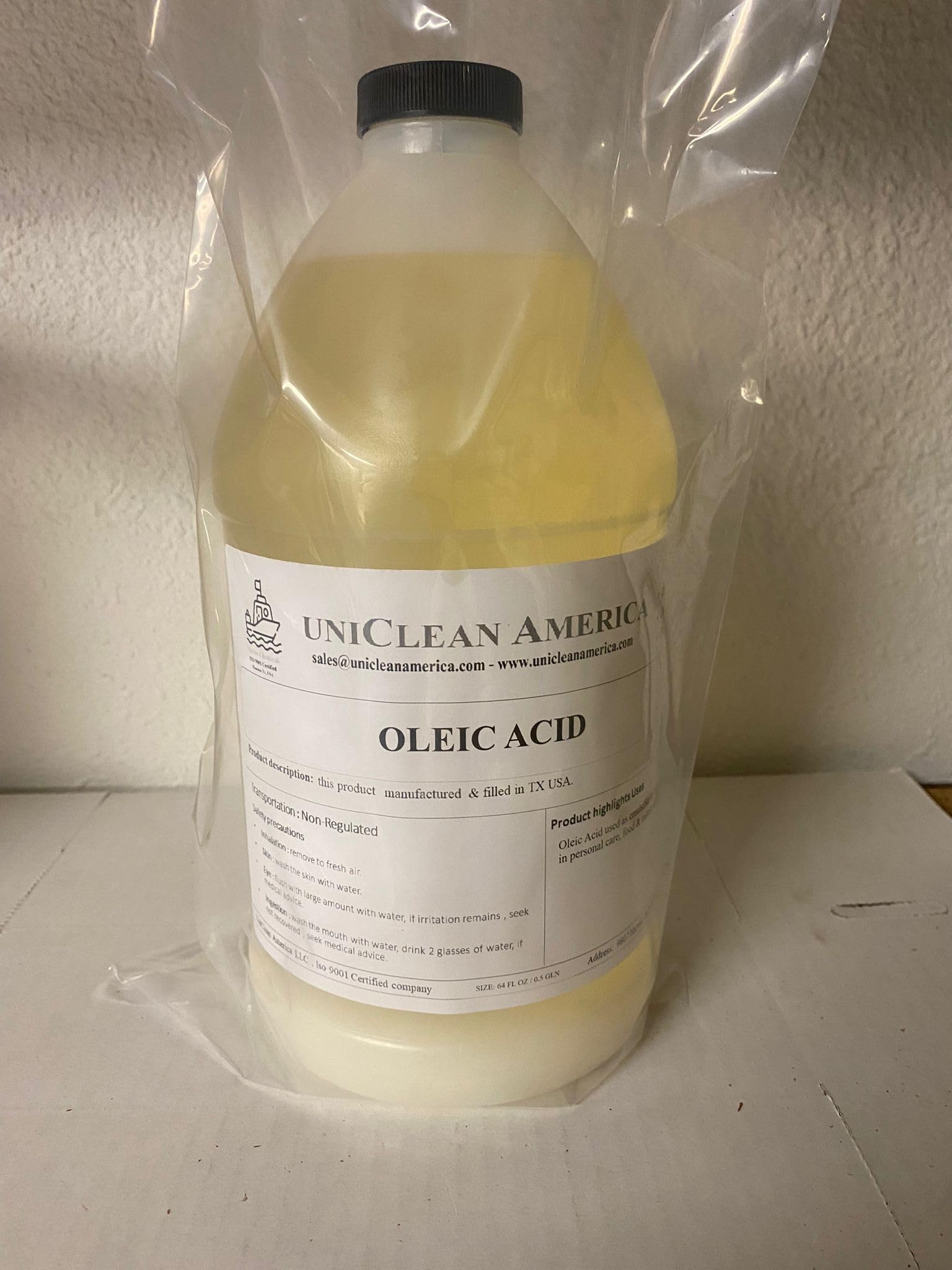 Oleic Acid - High Purity Grade - Made in USA - Size: 64 fl oz