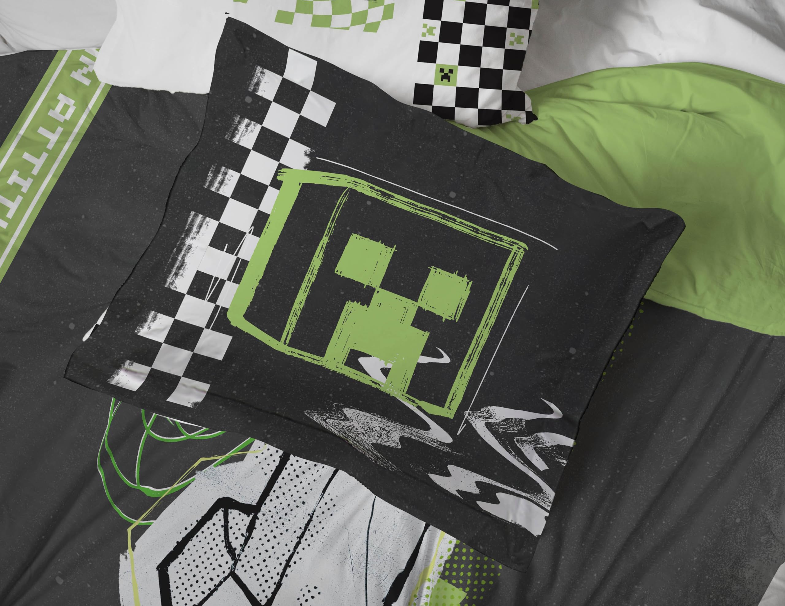 Jay Franco Minecraft Creeper Full Size Comforter Set - 7 Piece Bedding Includes Sheet Set & Pillow Covers - Super Soft Green & Gray Kids Bedding