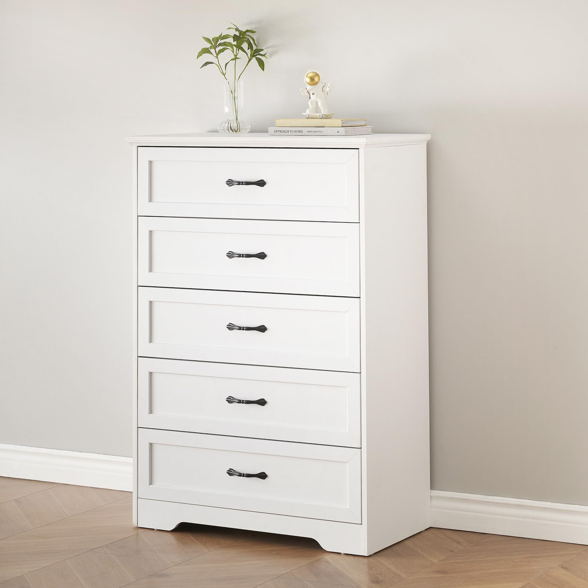 coucheta 5 Drawers Dresser, Chest of Drawer with Metal Handle, Modern Dresser with Large Storage Space, Farmhouse Wood Dresser for Bedroom, Living Room, Hallway, White