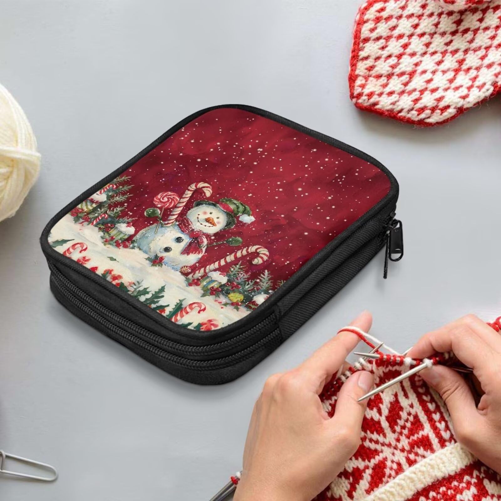 Goronwyfloyd Red Xmas Snowman and Cane Crochet Storage Cover Travel Crochet Storage Bag Organizer Zipper Bags with 3 Mesh Pockets Sturdy and Dustproof Christmas Decor