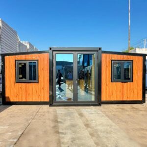 Tiny Houses Container Steel Structure Container Portable House, Modern Designed Single Travel Cabin Family Villa Bedroom Bath Living & Kitchen Veranda