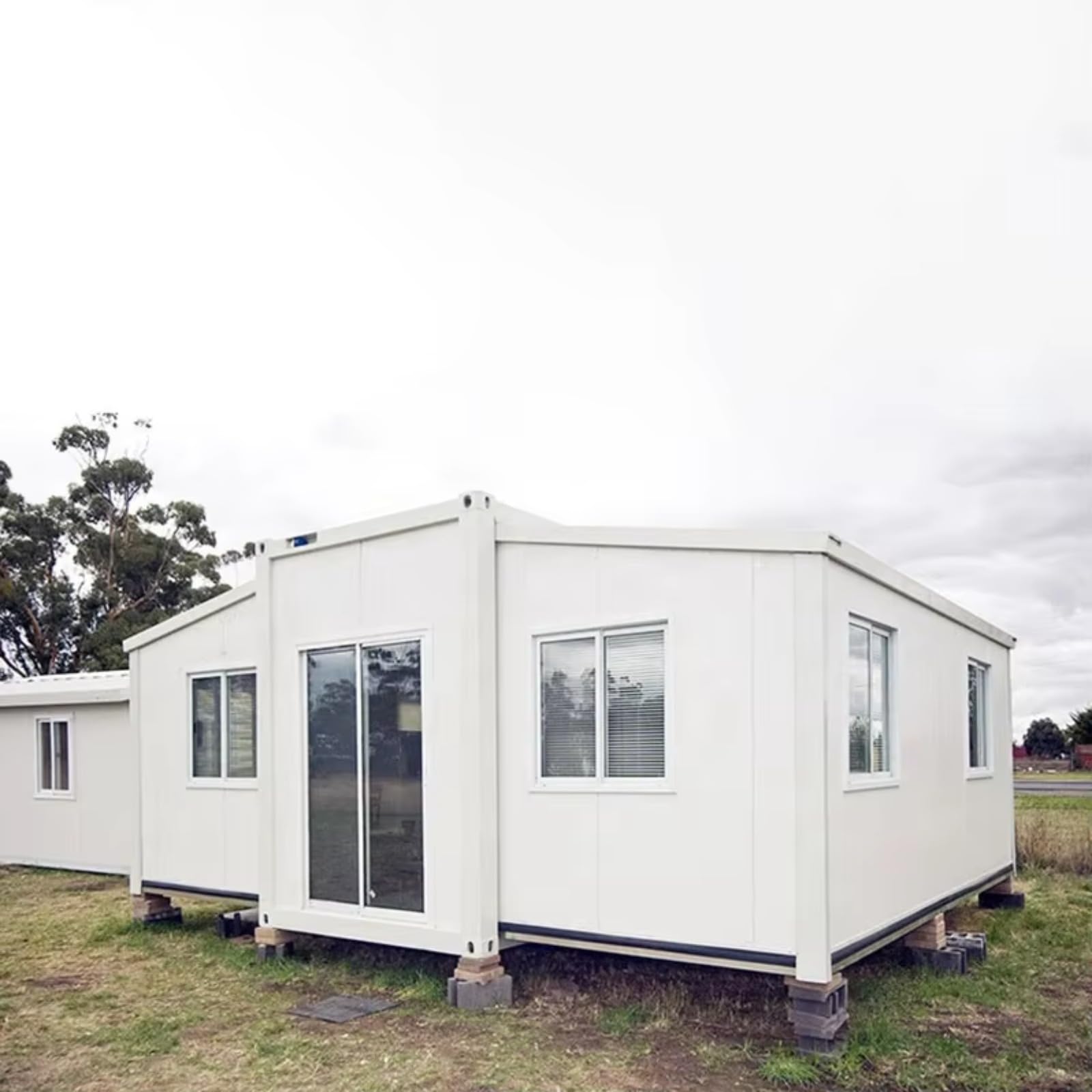 2 Bedroom prefab Foldable Container House Expandable Container Home Mobile Tiny House for Living Office Hospital