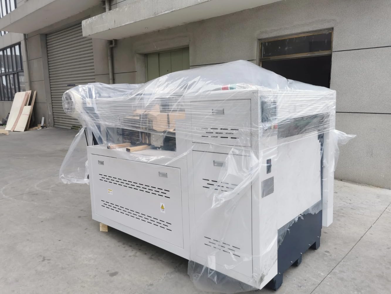 Servo Motor-Driven Die Cutting Machine for Enhanced Precision