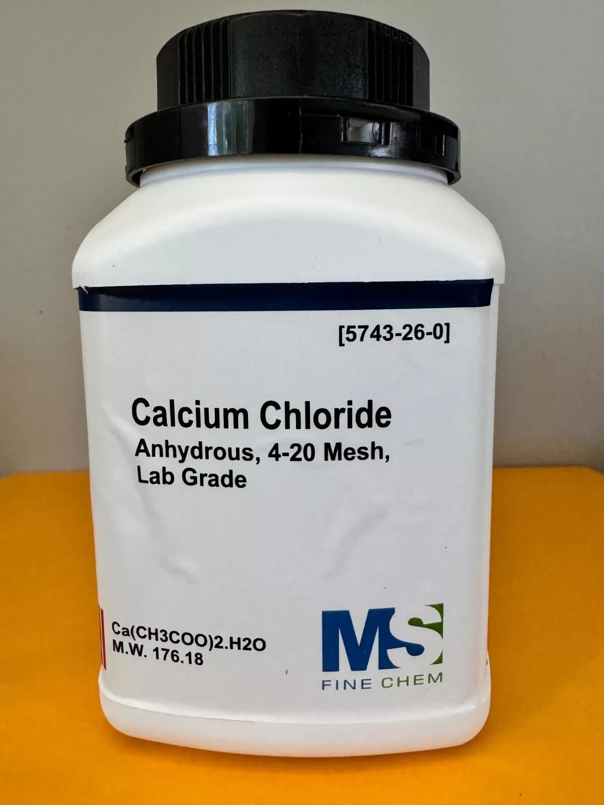 Anhydrous Calcium Chloride, 500g, 4-20 Mesh - Laboratory-Grade - Calcium Chloride Powder - The Curated Chemical Collection