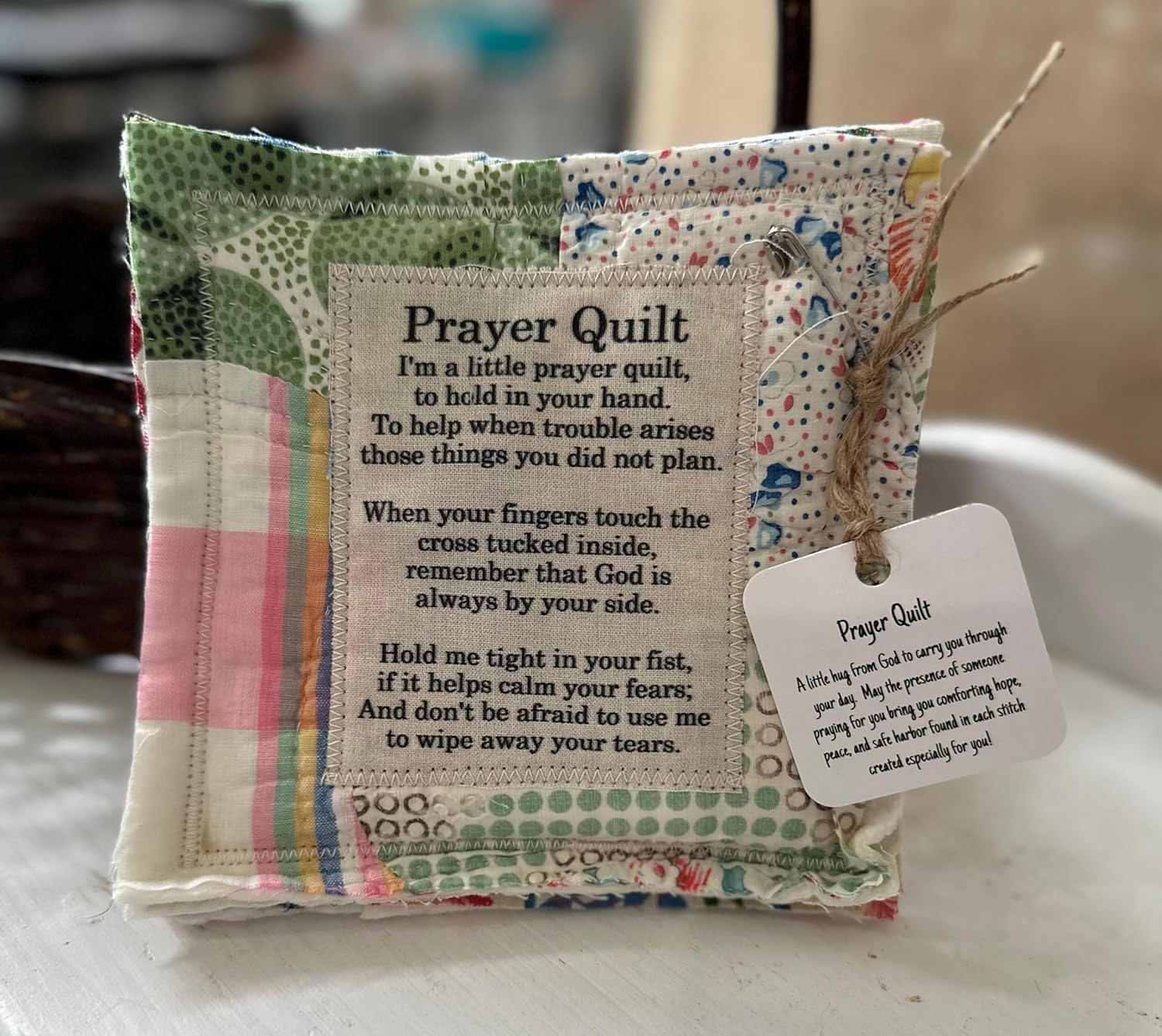 Darciamou Prayer Quilt with Cross Inside, Mini Vintage Prayer Quilt Squares, Handmade Sew Individually Vintage Prayer Quilt Squares, Symbolism Poems Quilts Serenity Prayer Blanket (Prayer Quilt)