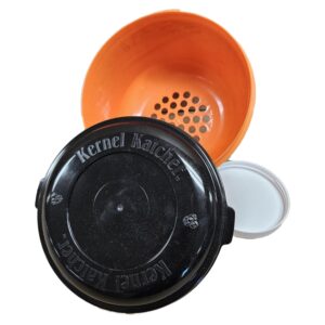 APSI Store Kernel Katcher Popcorn Bowl Set - Popcorn Sifter Shaker Kernel Catcher and Separator, Large and Reusable With Lid, Dishwasher Safe, Recycled Plastic with Handle (Orange and Black)