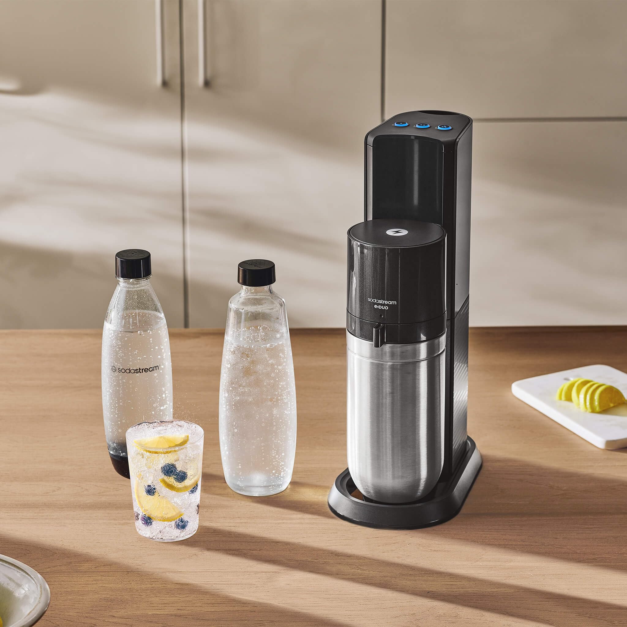 SodaStream E-Duo Sparkling Water Maker (Black) with CO2, Carbonating Bottle and Glass Bottle