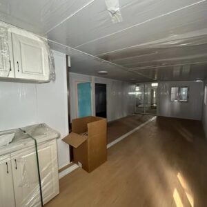 Detachable Container House Mobile Homes 20/30/40 feet Luxury 3 Bedroom with Bathroom and Kitchen