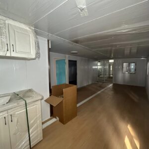 Container Homes 20/30/40 ft Luxury House Wholesale Expandable Container House with Full Furniture