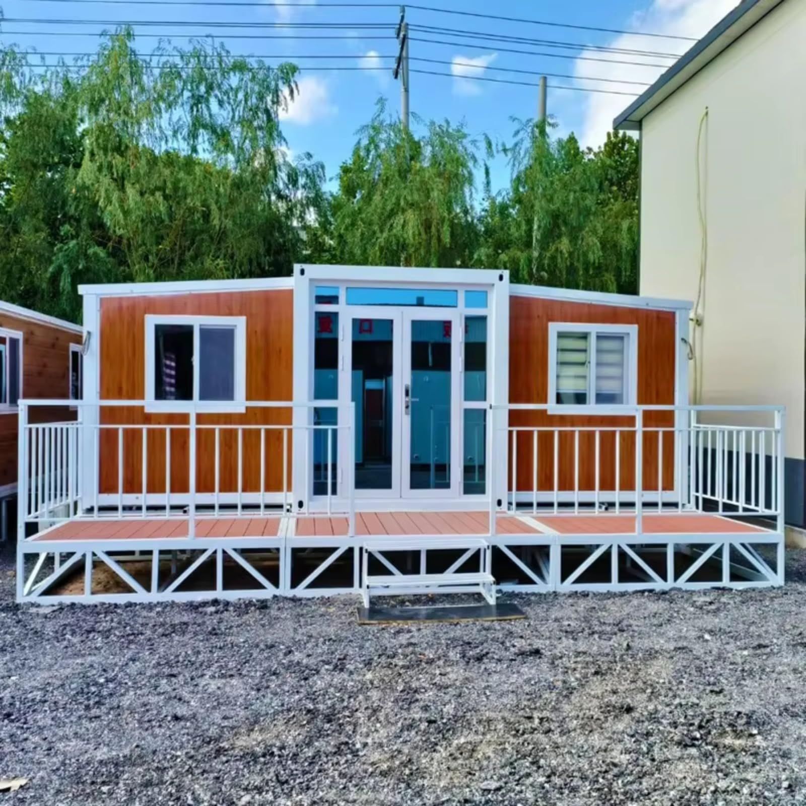 Prefab Expandable Container House Luxury Tiny Prefabricated Villa Two Bedroom with Kitchen Easy Folding 40 Ft 20 Ft