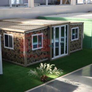 Retro Style Prefab Portable Tiny House 20ft 40ft Folding 2 Bedrooms 3 Bedrooms Modular Home Expandable Container House Competitive Price