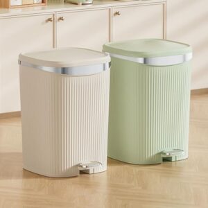 HandsFree Pedal Trash Can for Kitchen Office Use Step Pedal Kitchen Trash Can with Lid Pedal Garbage Can Waste Basket