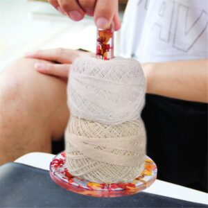 Multipurpose Adjustable Sturdy Silicone Wrist Yarn Holder Accessory for Easy Knitting On The Way Portable and Practical Silicone Resin Mold