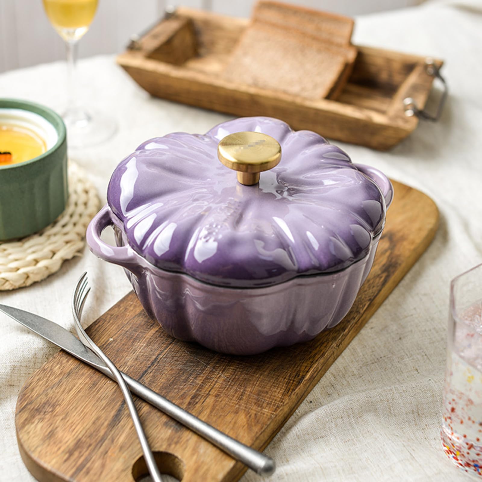 Hgjgwqh Pumpkin Dutch Oven, Pumpkin Cast Iron Dutch Oven, Pumpkin Shape Cooking Pot Enamel Pot with Lid Non-Stick Stew Pot Soup Pot, Saucepan Pot Halloween Thanksgiving Decor Gift,2L