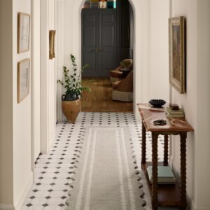 Loloi Chris Loves Julia Scottie Collection SCO-01 Fog/Ivory 2'-6" x 9'-9", .87" Pile Height, Runner Rug