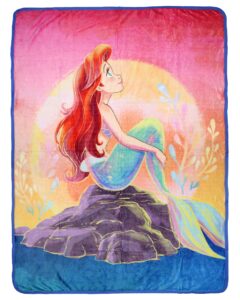 disney the little mermaid ariel sunset dreams princess throw blanket 46" x 60" soft fleece throw blanket for bed couch