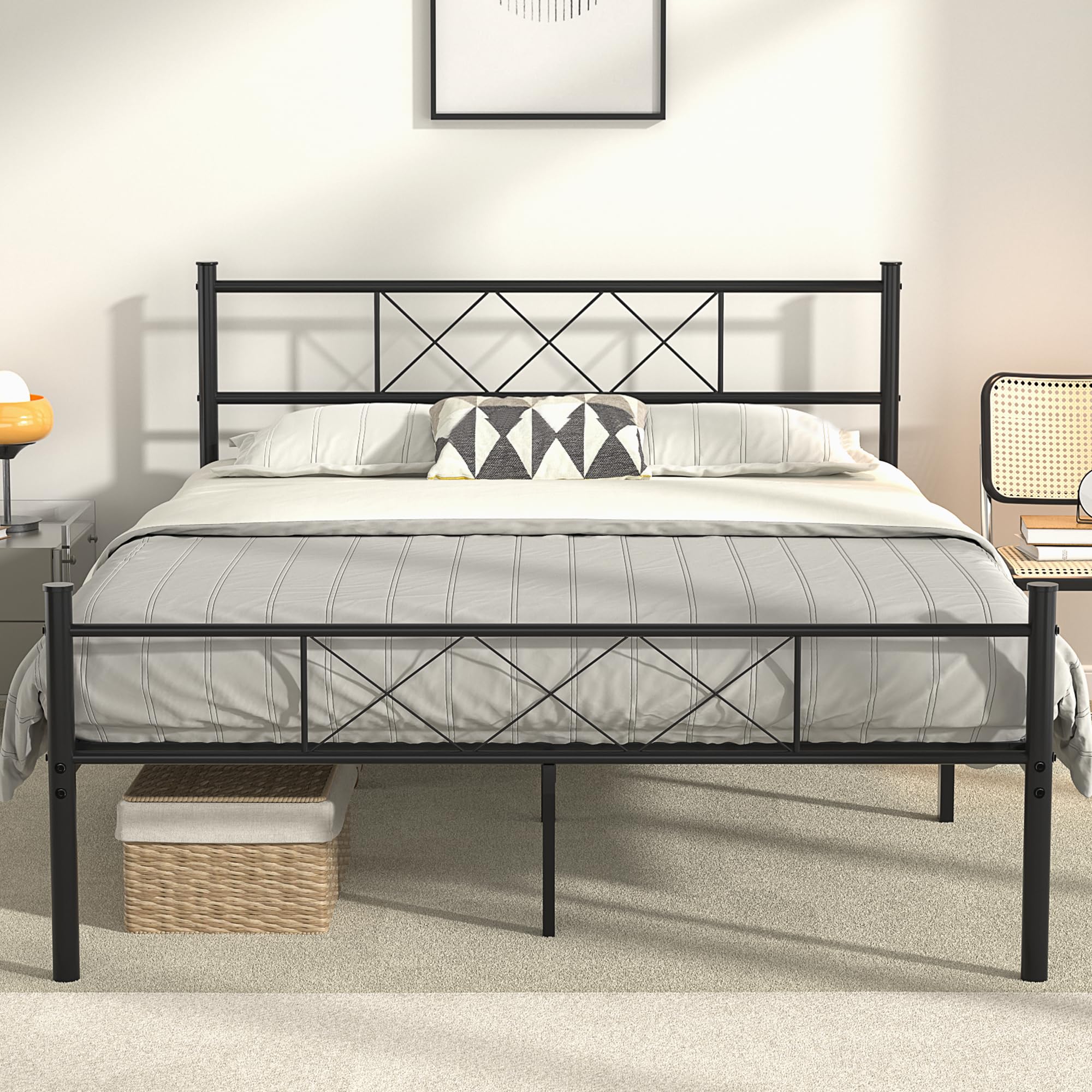 VECELO Queen Metal Platform Bed Frame with Headboard & Footboard, Steel Slats Mattress Foundation, No Box Spring Needed,Black