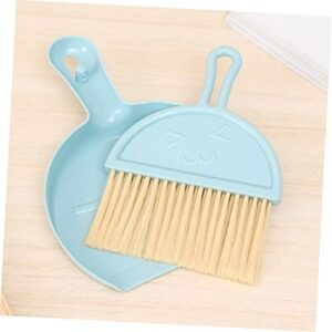 GOOHOCHY 4 Sets Desktop Fan Broom Portable Brush Mini Household Cleaning Supplies Table Handy Brush Handheld Broom Small Pan Table Cleaner Tool Small Broom Desktop Broom Dust Pan Plastic